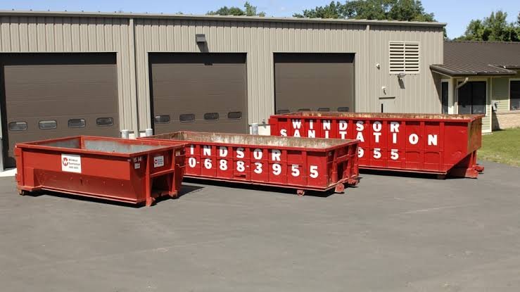 Finding the Right Commercial Dumpster for Everyday Business Waste